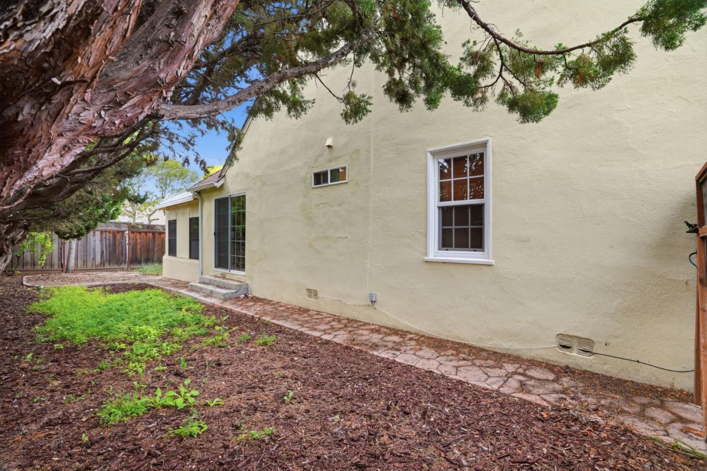 Detail Gallery Image 33 of 38 For 126 W 39th Ave, San Mateo,  CA 94403 - 3 Beds | 2 Baths