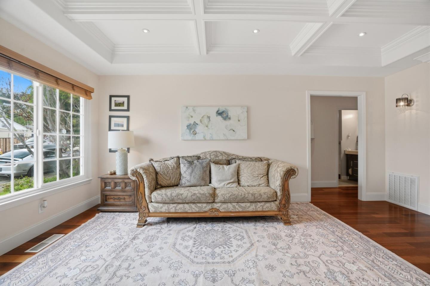 Detail Gallery Image 5 of 38 For 126 W 39th Ave, San Mateo,  CA 94403 - 3 Beds | 2 Baths