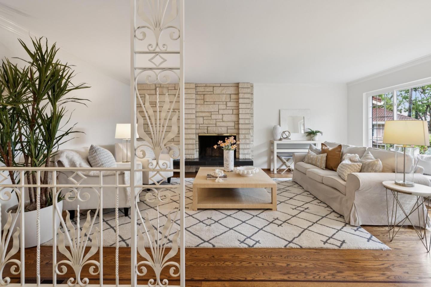 Detail Gallery Image 10 of 58 For 390 Hobart Ave, San Mateo,  CA 94402 - 3 Beds | 2 Baths