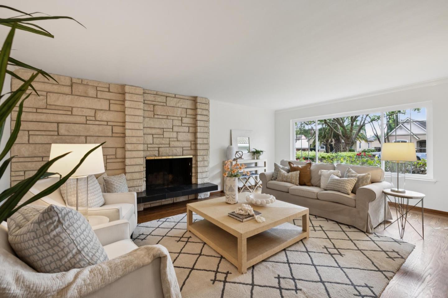 Detail Gallery Image 11 of 58 For 390 Hobart Ave, San Mateo,  CA 94402 - 3 Beds | 2 Baths