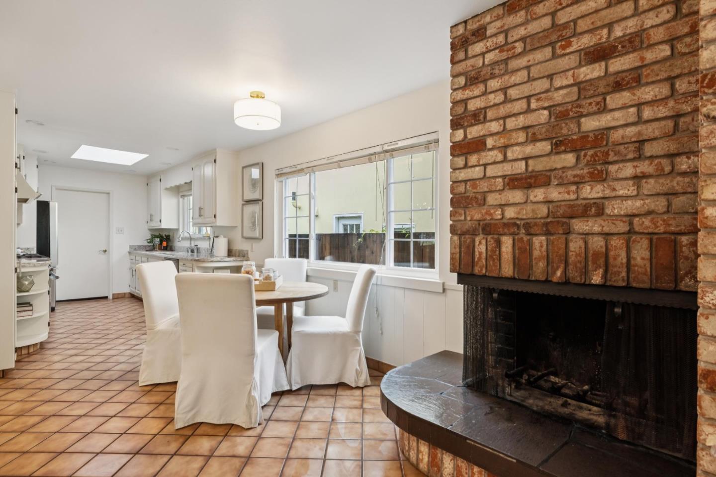 Detail Gallery Image 18 of 58 For 390 Hobart Ave, San Mateo,  CA 94402 - 3 Beds | 2 Baths