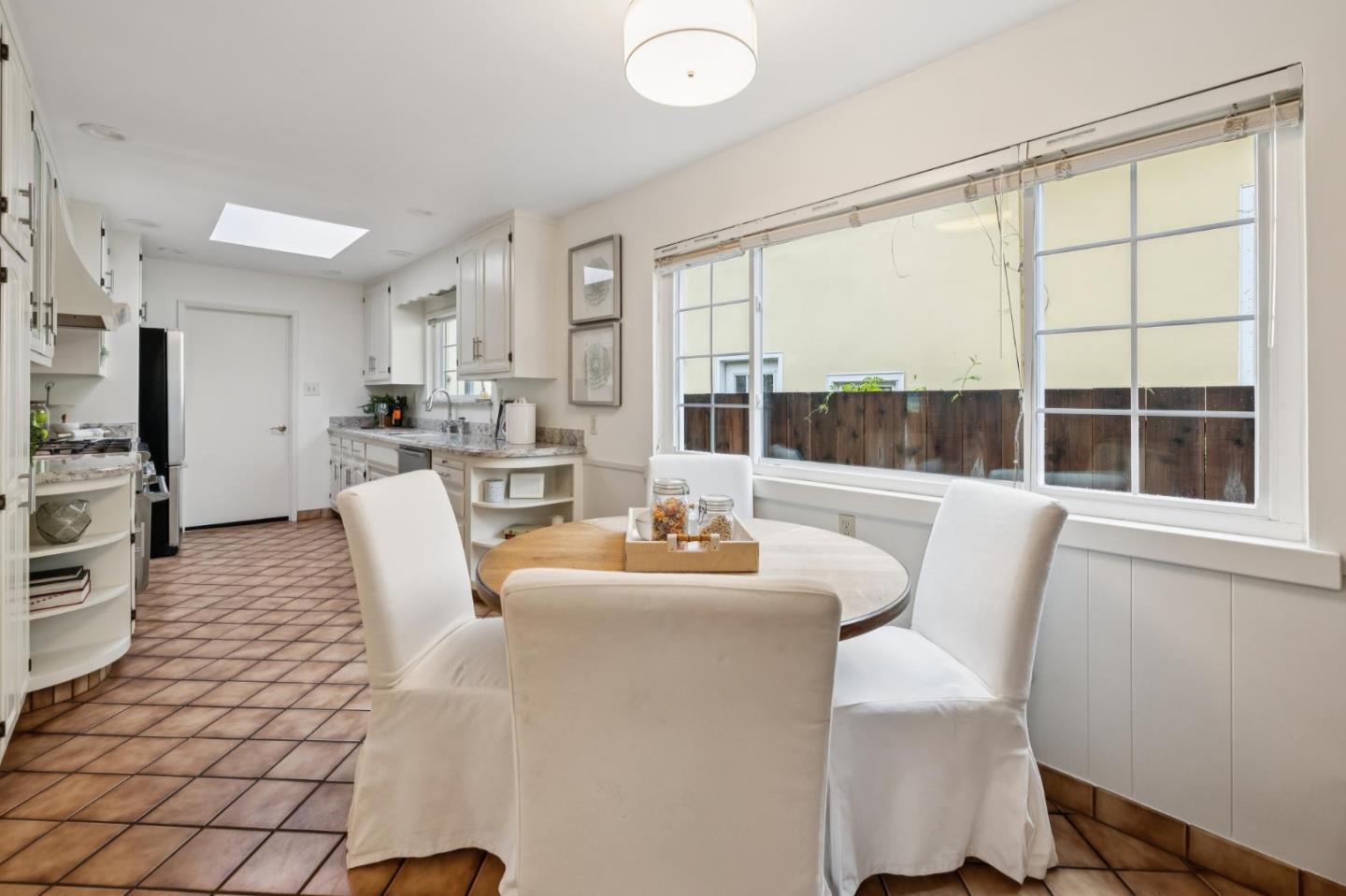 Detail Gallery Image 20 of 58 For 390 Hobart Ave, San Mateo,  CA 94402 - 3 Beds | 2 Baths