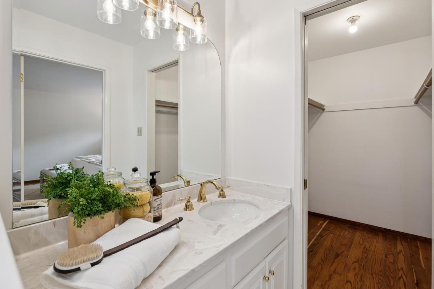 Detail Gallery Image 43 of 58 For 390 Hobart Ave, San Mateo,  CA 94402 - 3 Beds | 2 Baths