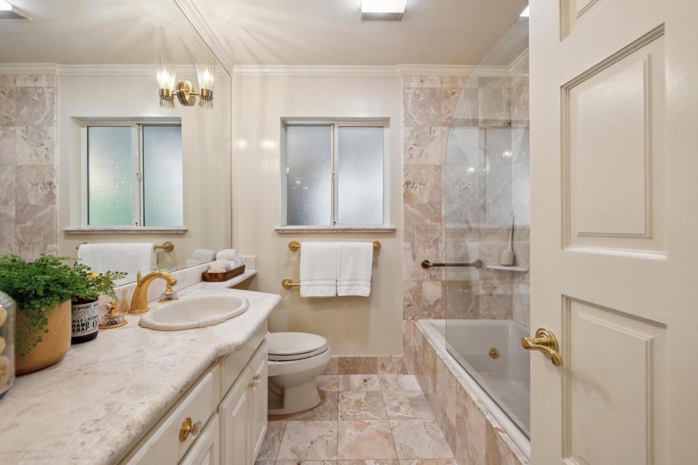 Detail Gallery Image 47 of 58 For 390 Hobart Ave, San Mateo,  CA 94402 - 3 Beds | 2 Baths