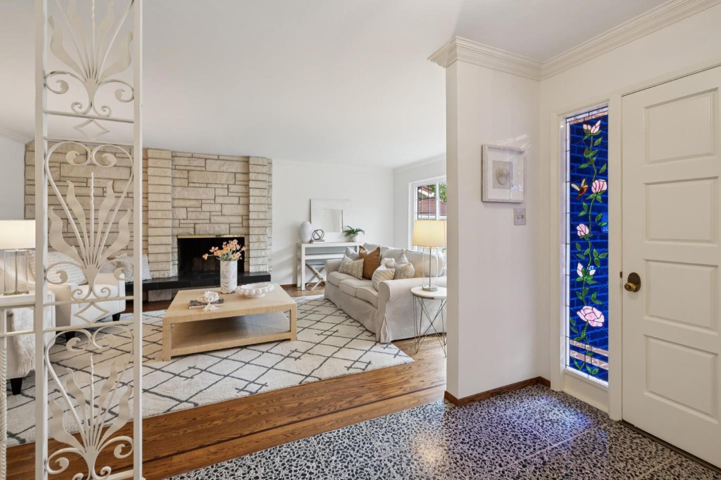 Detail Gallery Image 9 of 58 For 390 Hobart Ave, San Mateo,  CA 94402 - 3 Beds | 2 Baths