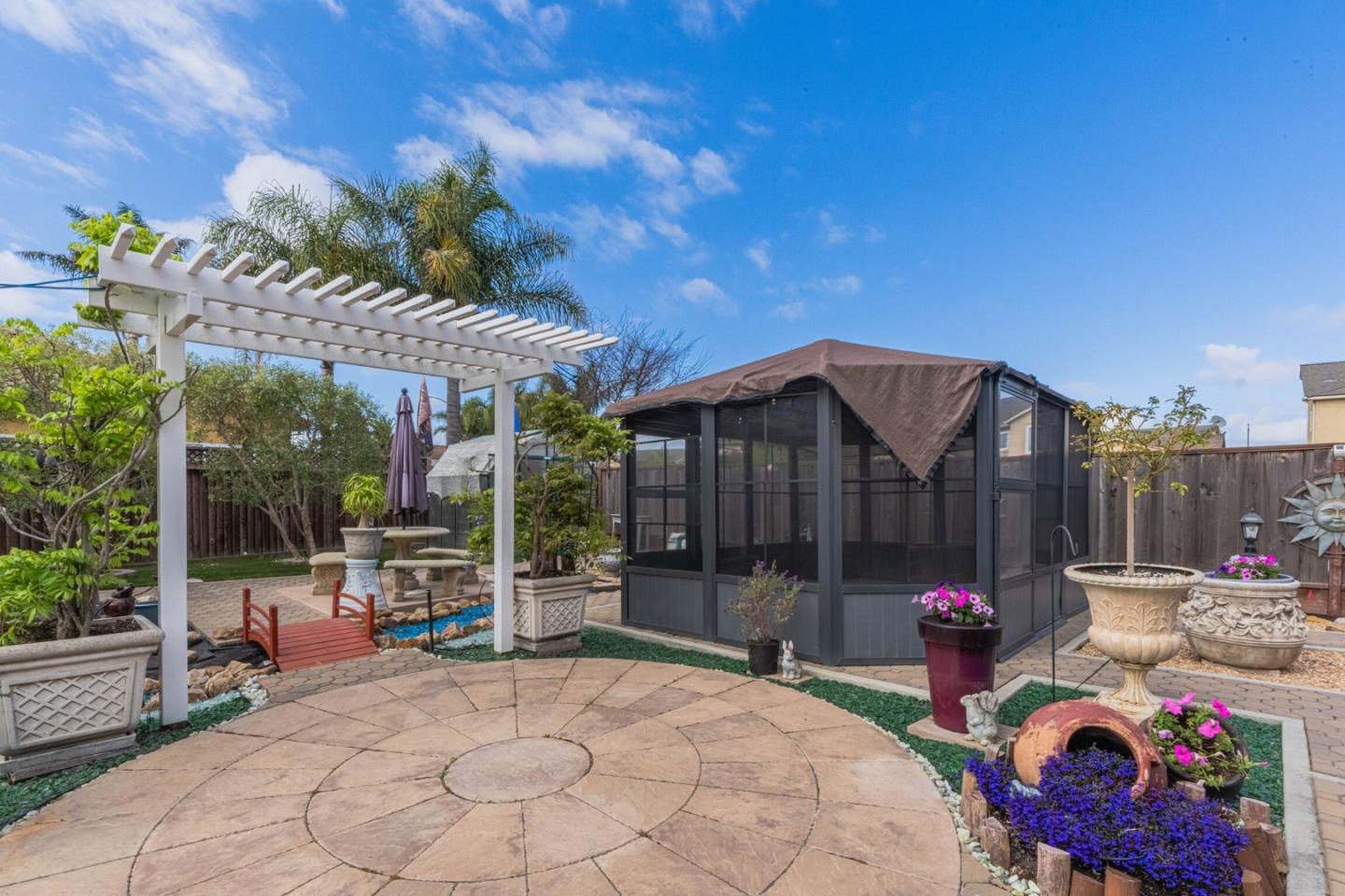 Detail Gallery Image 10 of 30 For 362 Zinfandel Way, Salinas,  CA 93906 - 3 Beds | 2/1 Baths