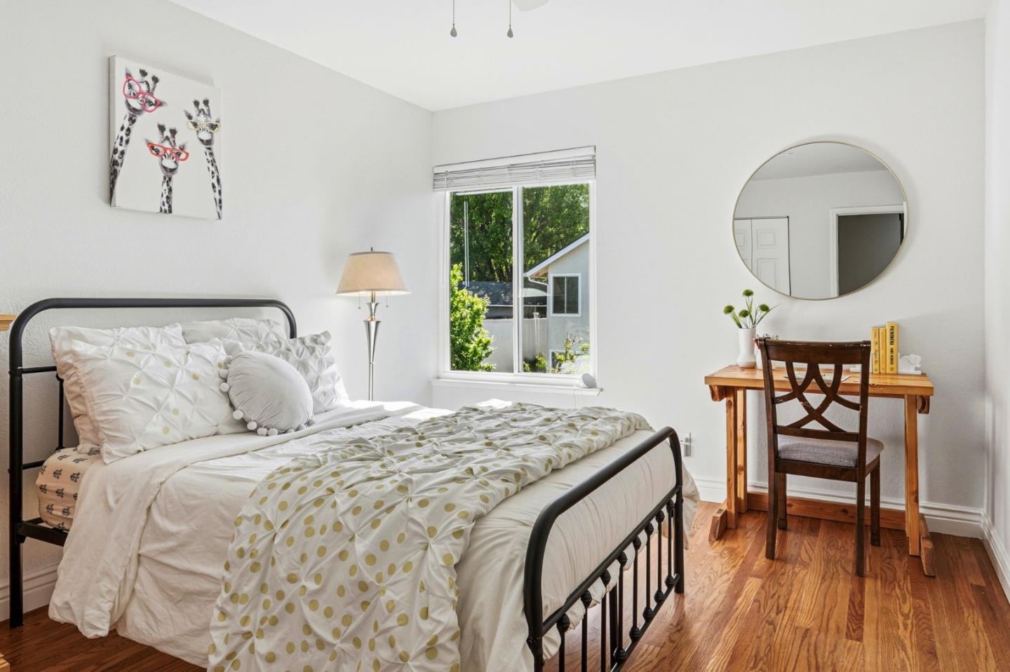 Detail Gallery Image 23 of 43 For 6273 Mountford Dr, San Jose,  CA 95123 - 5 Beds | 2/1 Baths