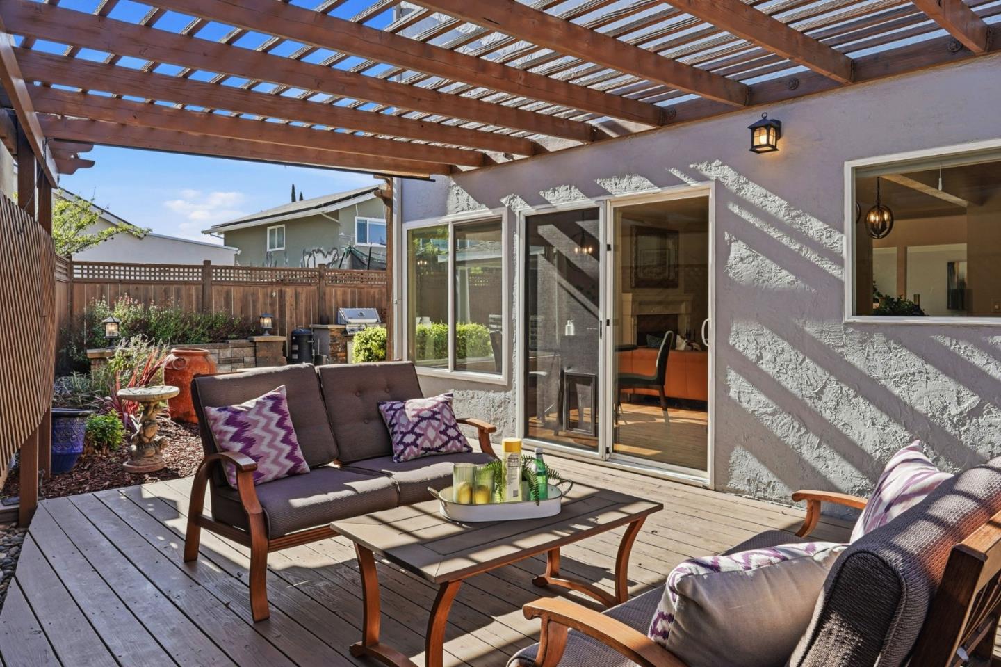 Detail Gallery Image 39 of 43 For 6273 Mountford Dr, San Jose,  CA 95123 - 5 Beds | 2/1 Baths