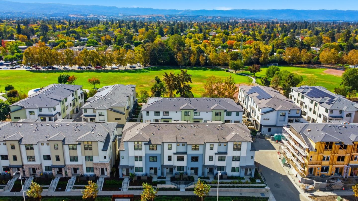 Detail Gallery Image 26 of 27 For 2871 Josephine Ln, Palo Alto,  CA 94303 - 3 Beds | 3 Baths