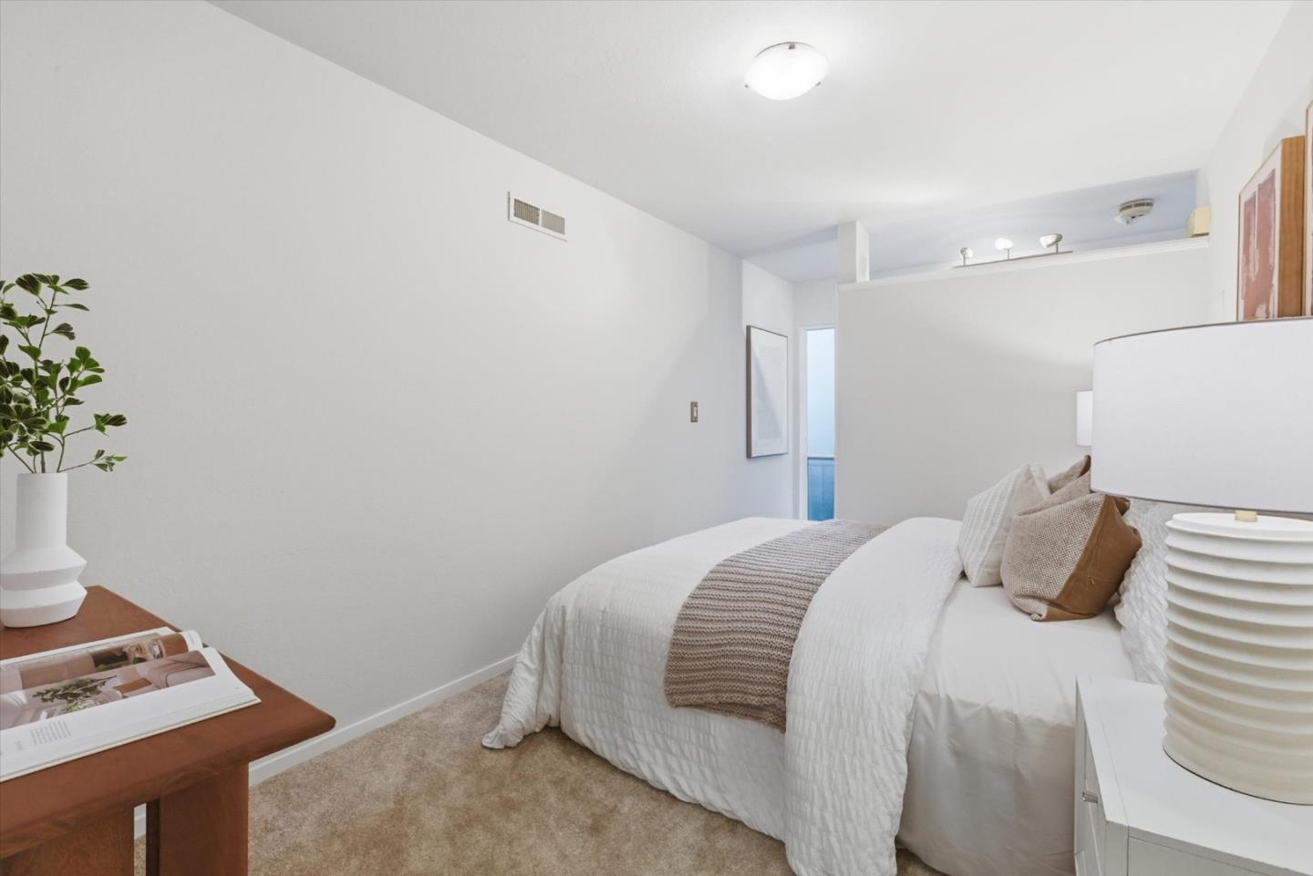 Detail Gallery Image 19 of 27 For 255 S Rengstorff Ave #58,  Mountain View,  CA 94040 - 1 Beds | 1 Baths