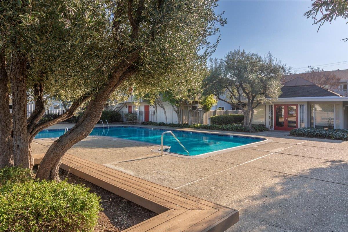 Detail Gallery Image 26 of 27 For 255 S Rengstorff Ave #58,  Mountain View,  CA 94040 - 1 Beds | 1 Baths