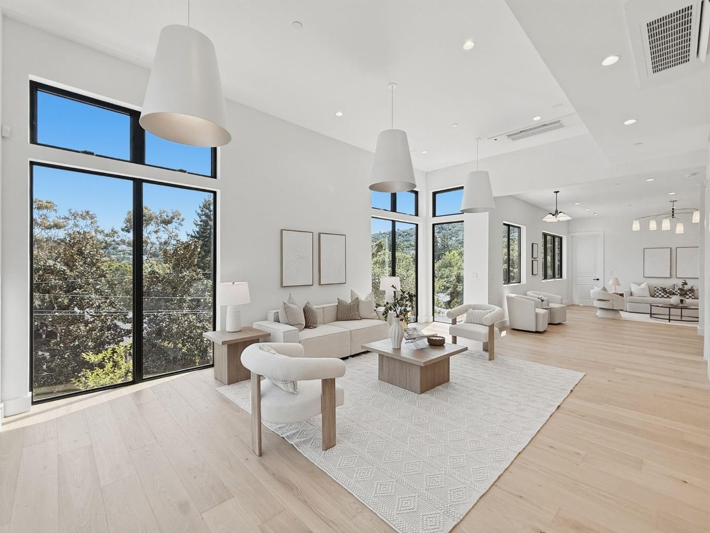 Detail Gallery Image 7 of 52 For 110 Dolton Ave, San Carlos,  CA 94070 - 5 Beds | 3/1 Baths