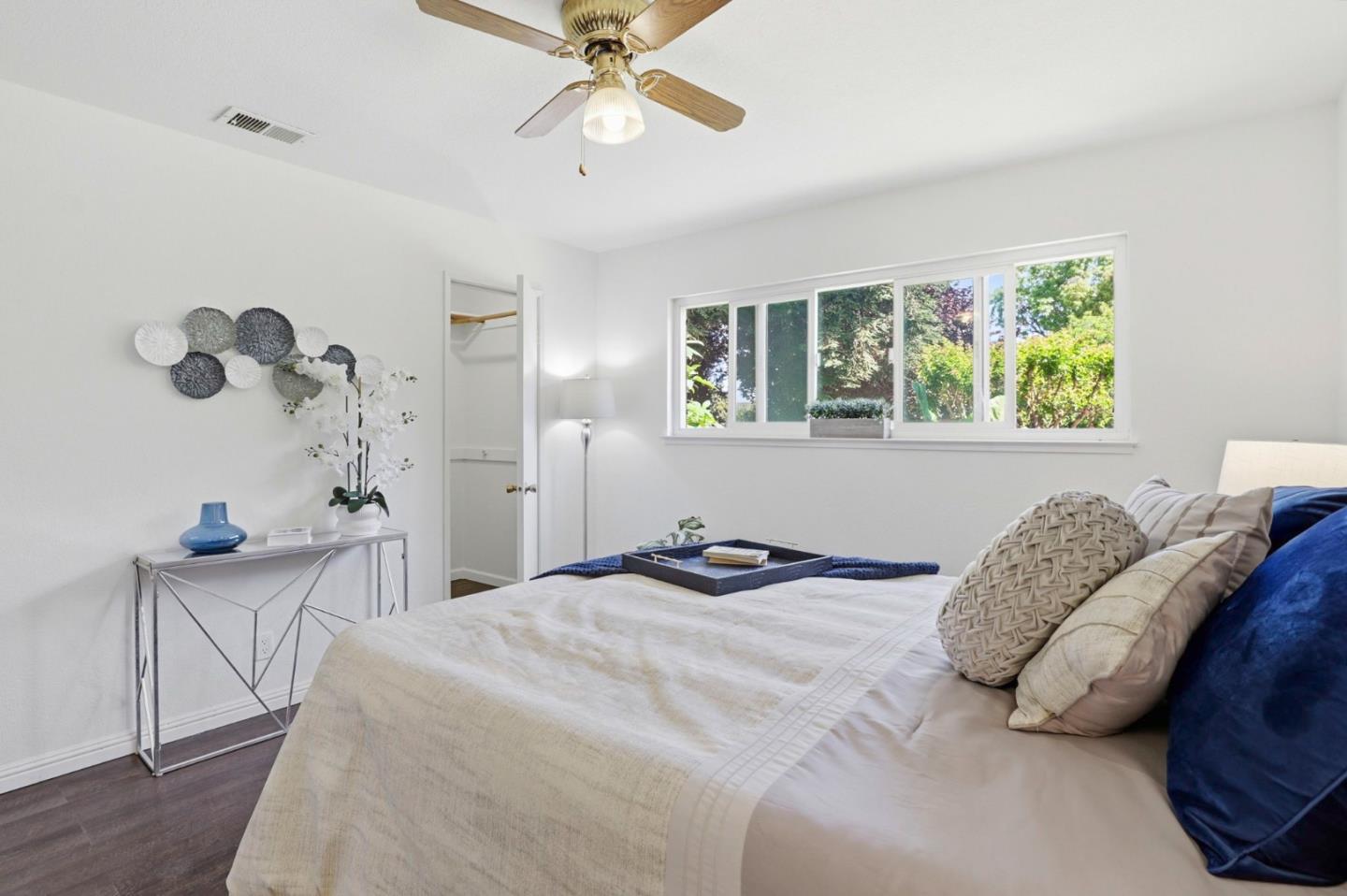 Detail Gallery Image 13 of 34 For 833 Welburn Ave, Gilroy,  CA 95020 - 4 Beds | 2 Baths