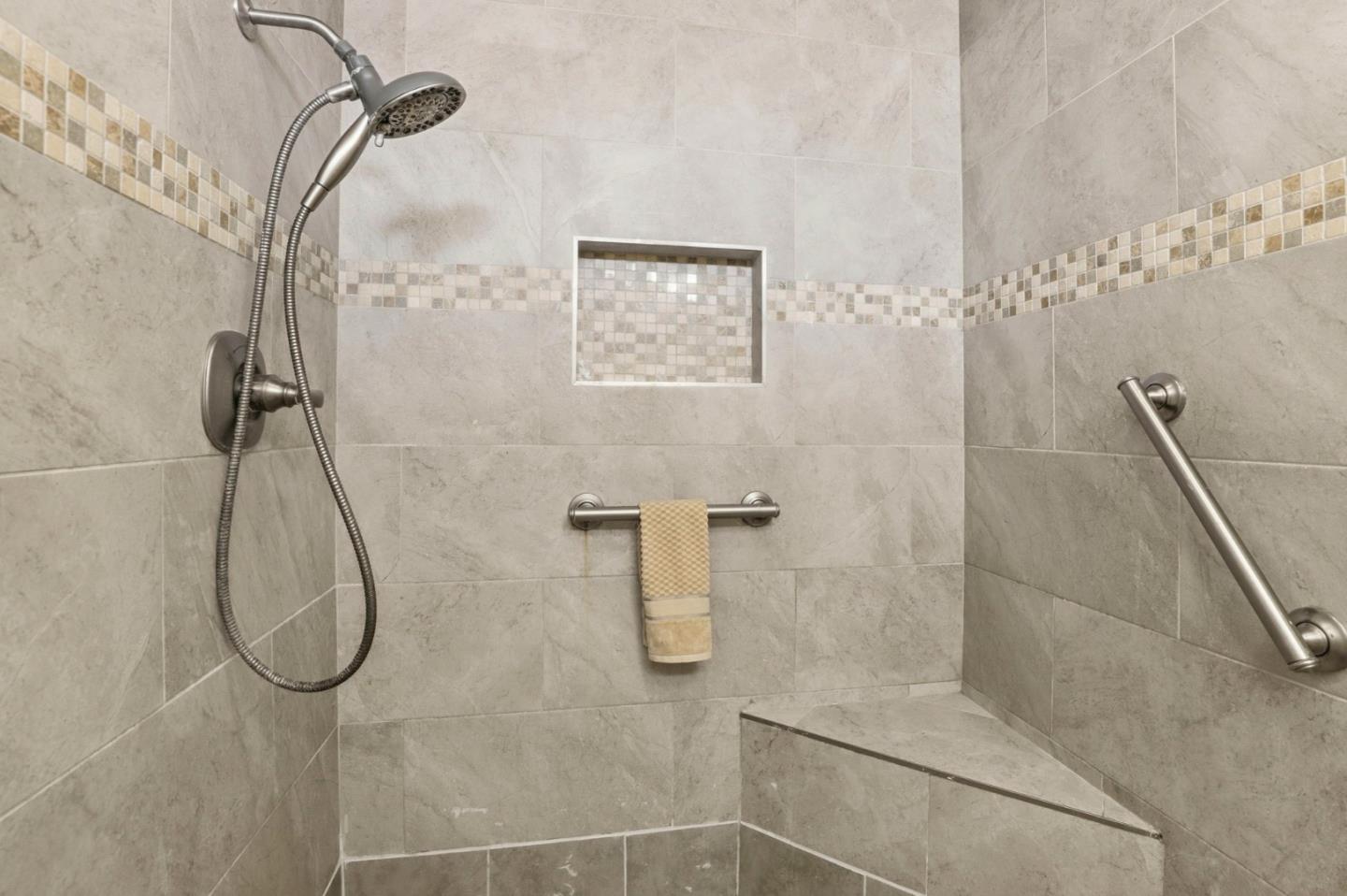 Detail Gallery Image 16 of 34 For 833 Welburn Ave, Gilroy,  CA 95020 - 4 Beds | 2 Baths