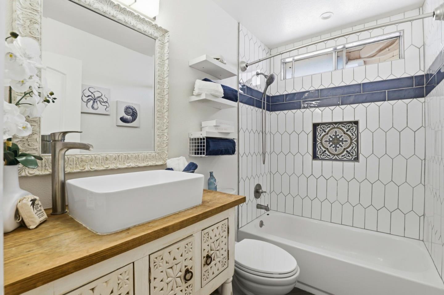 Detail Gallery Image 21 of 34 For 833 Welburn Ave, Gilroy,  CA 95020 - 4 Beds | 2 Baths