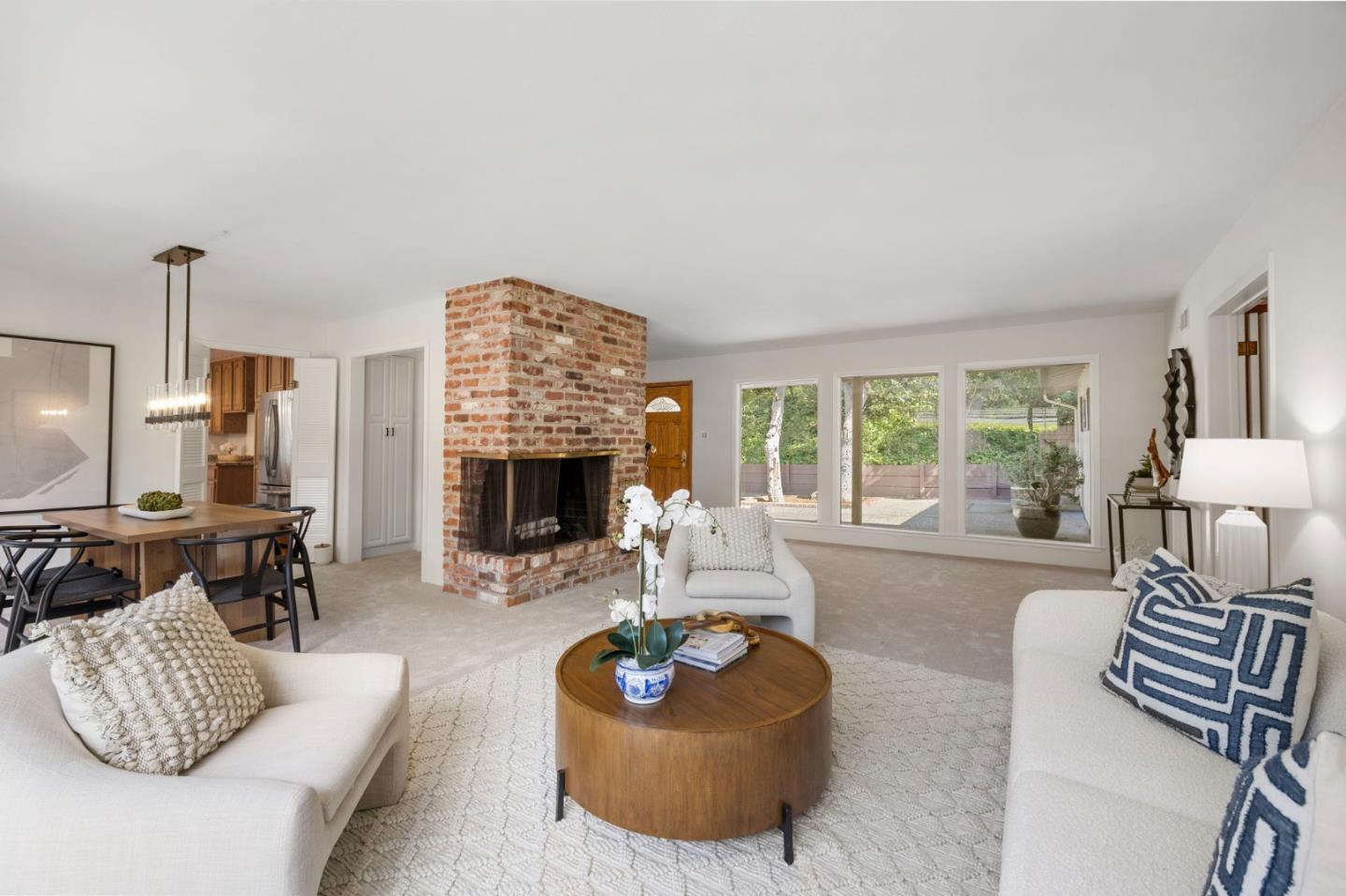 Detail Gallery Image 14 of 63 For 2 Corte Camellia, Millbrae,  CA 94030 - 4 Beds | 3 Baths