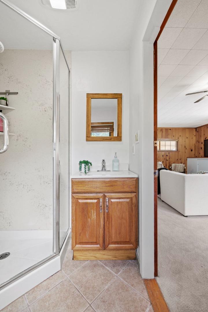 Detail Gallery Image 25 of 63 For 2 Corte Camellia, Millbrae,  CA 94030 - 4 Beds | 3 Baths