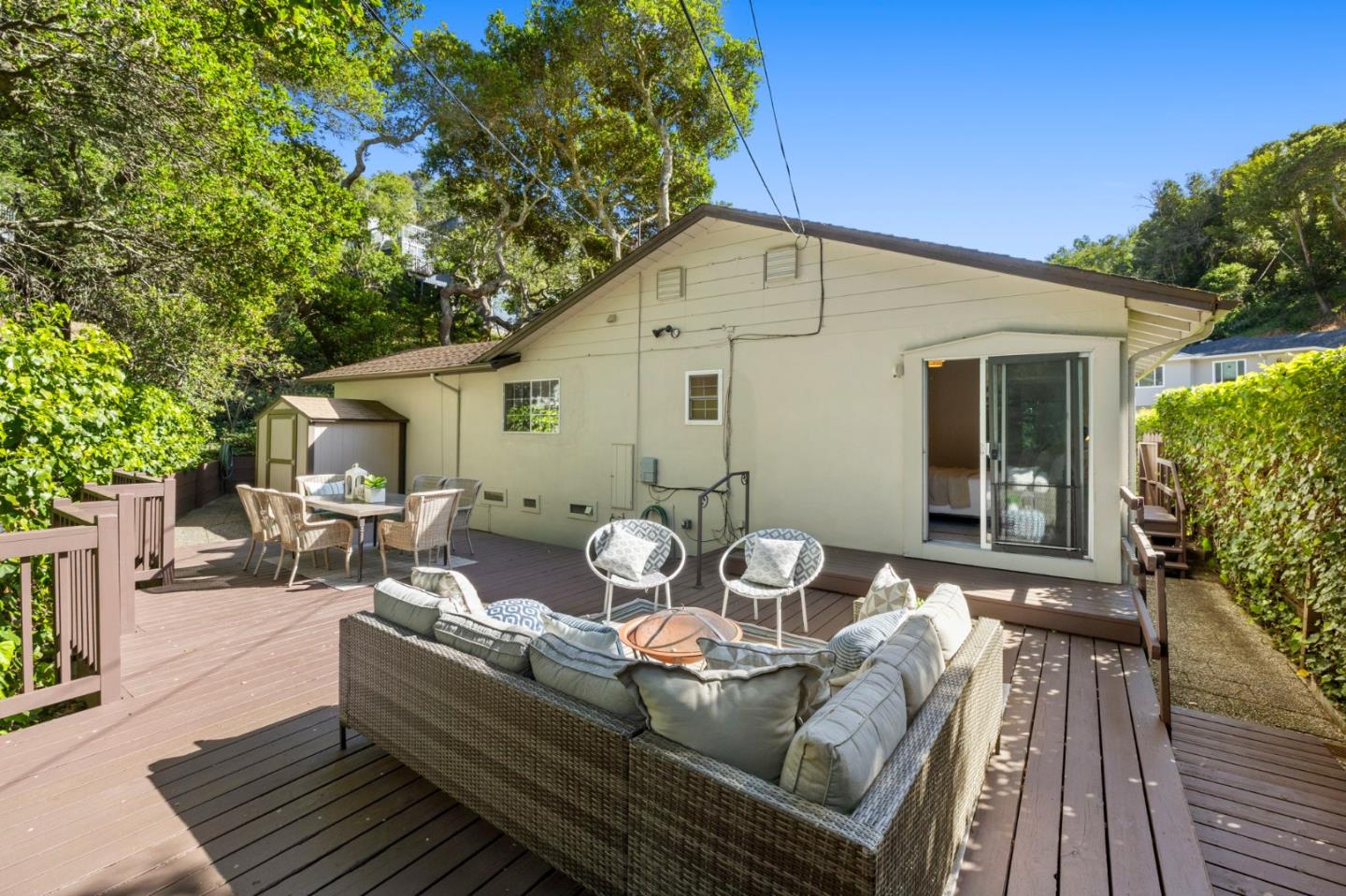 Detail Gallery Image 53 of 63 For 2 Corte Camellia, Millbrae,  CA 94030 - 4 Beds | 3 Baths