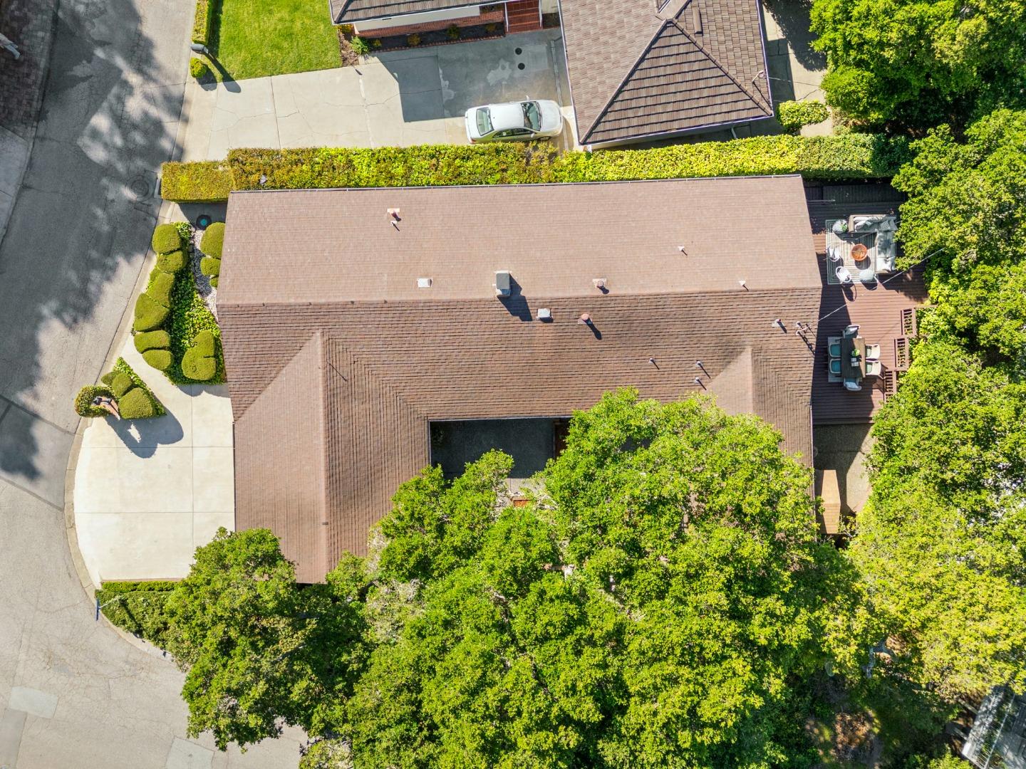 Detail Gallery Image 58 of 63 For 2 Corte Camellia, Millbrae,  CA 94030 - 4 Beds | 3 Baths