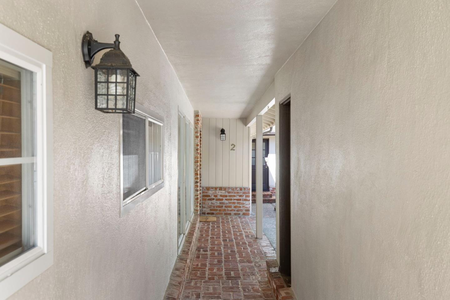 Detail Gallery Image 6 of 63 For 2 Corte Camellia, Millbrae,  CA 94030 - 4 Beds | 3 Baths