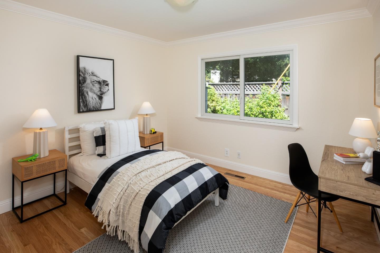 Detail Gallery Image 19 of 40 For 1250 Montclaire Way, Los Altos,  CA 94024 - 4 Beds | 3 Baths