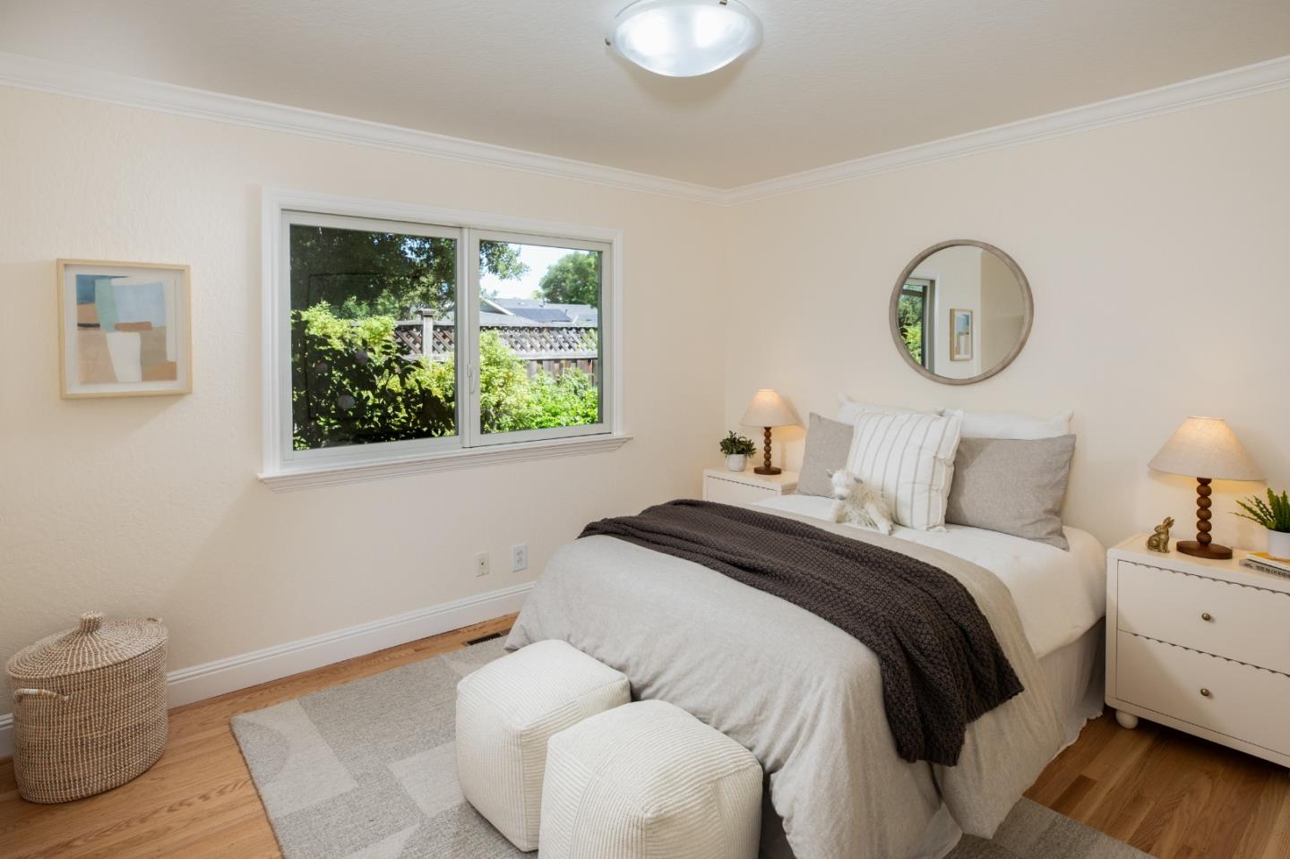 Detail Gallery Image 21 of 40 For 1250 Montclaire Way, Los Altos,  CA 94024 - 4 Beds | 3 Baths