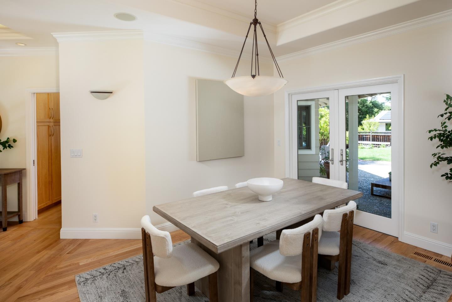 Detail Gallery Image 6 of 40 For 1250 Montclaire Way, Los Altos,  CA 94024 - 4 Beds | 3 Baths