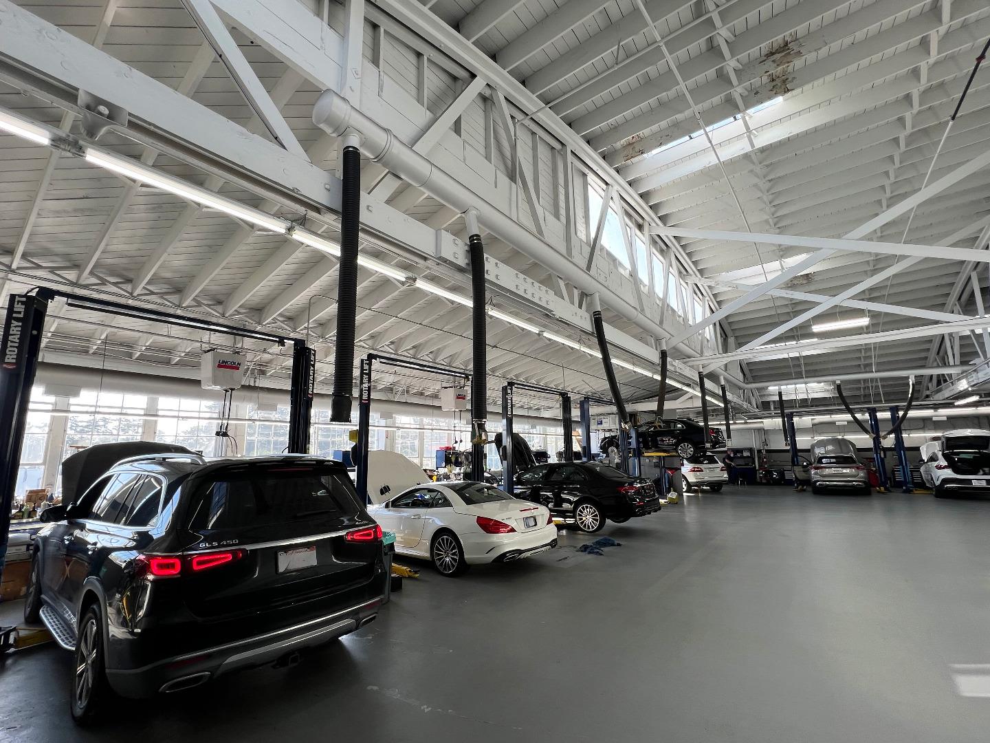 Detail Gallery Image 10 of 21 For 498 Fremont St, Monterey,  CA 93940 - – Beds | – Baths