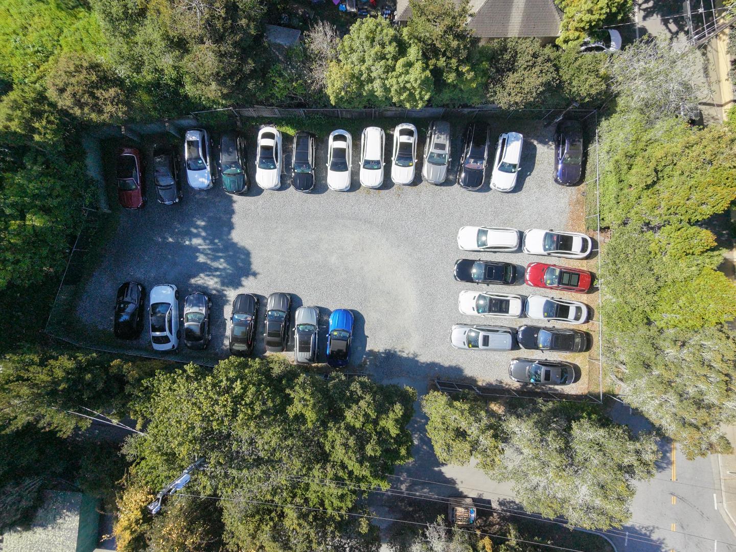 Detail Gallery Image 6 of 21 For 498 Fremont St, Monterey,  CA 93940 - – Beds | – Baths