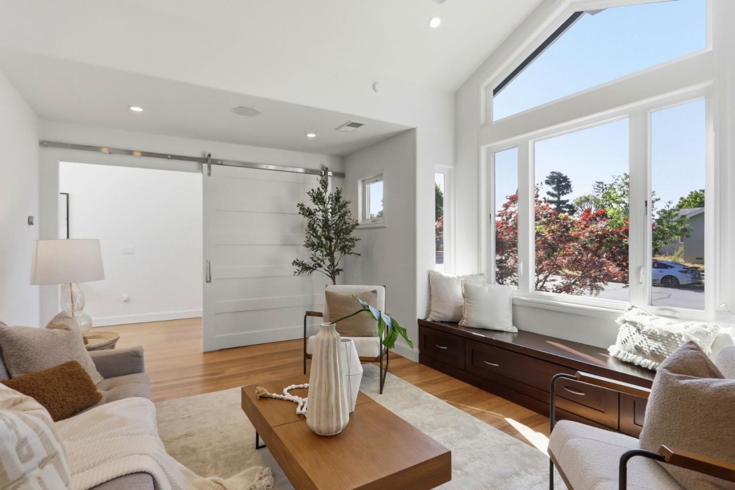 Detail Gallery Image 12 of 65 For 1644 Castro Dr, Campbell,  CA 95008 - 3 Beds | 2/1 Baths