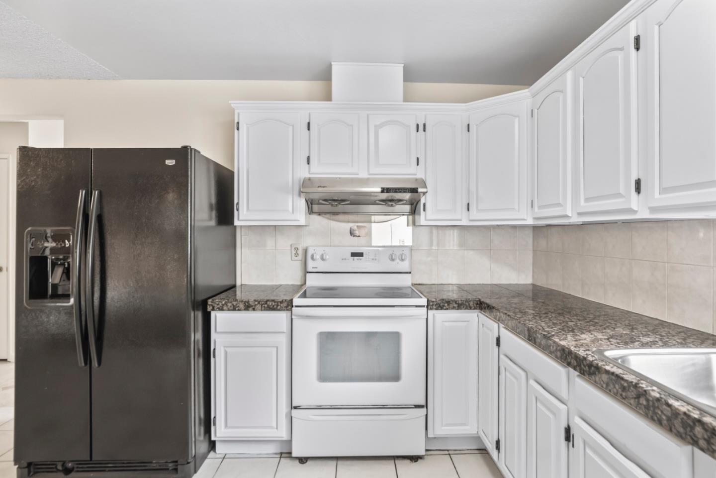 Detail Gallery Image 15 of 33 For 536 Foundry Ct, San Jose,  CA 95133 - 3 Beds | 2 Baths