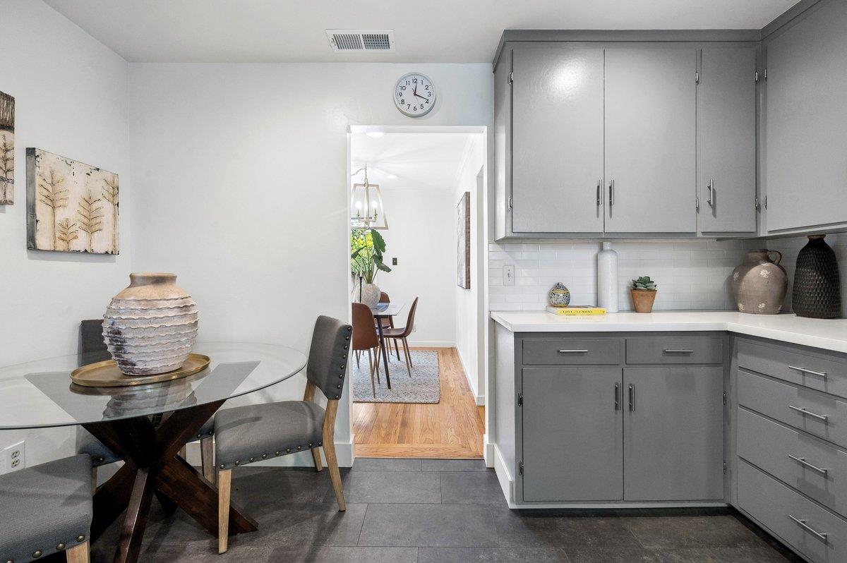 Detail Gallery Image 20 of 38 For 480 Anita Dr, Millbrae,  CA 94030 - 3 Beds | 1 Baths