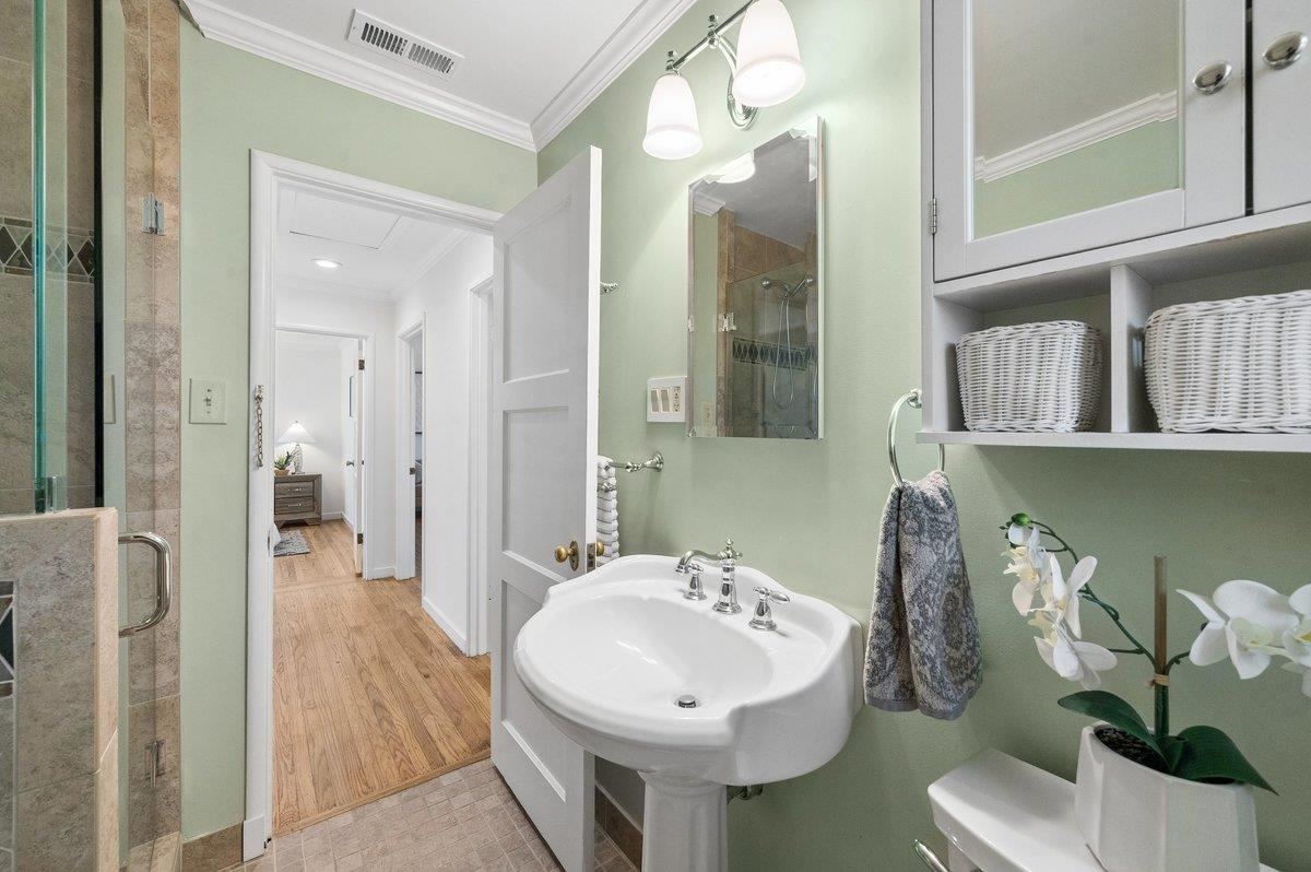 Detail Gallery Image 26 of 38 For 480 Anita Dr, Millbrae,  CA 94030 - 3 Beds | 1 Baths