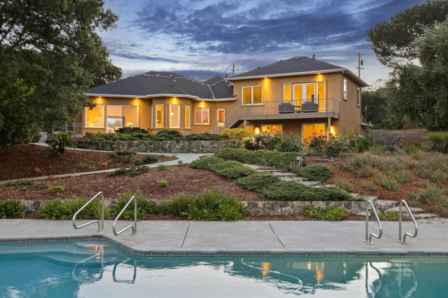 Detail Gallery Image 2 of 82 For 140 Ridgeway Rd, Woodside,  CA 94062 - 4 Beds | 3/1 Baths