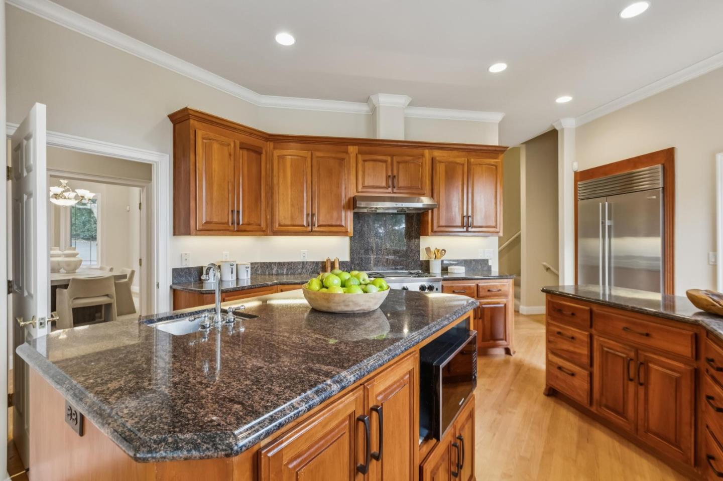 Detail Gallery Image 27 of 82 For 140 Ridgeway Rd, Woodside,  CA 94062 - 4 Beds | 3/1 Baths