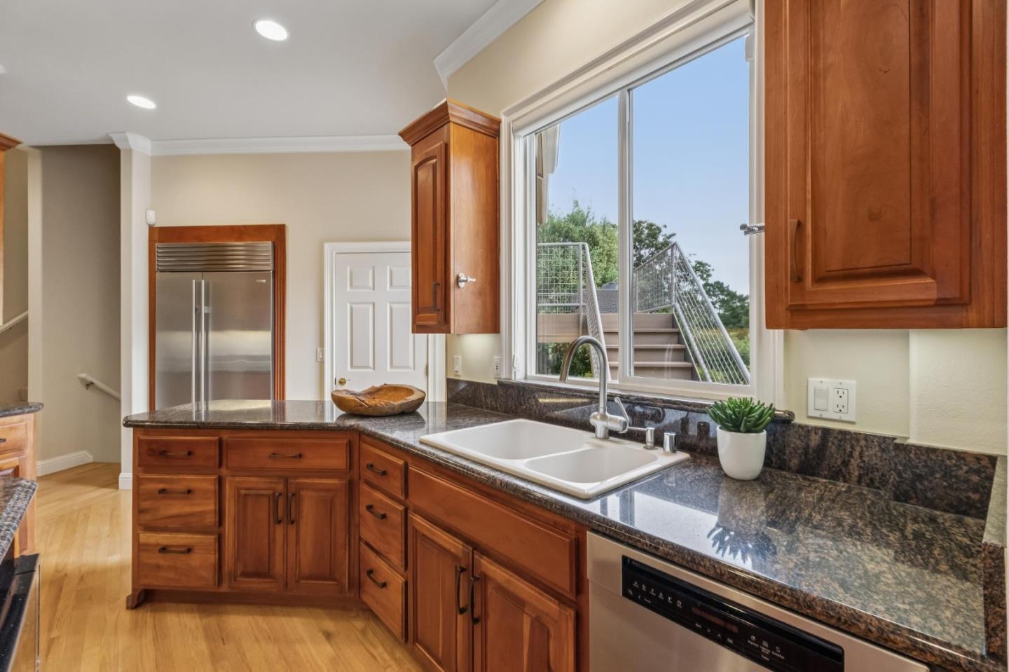 Detail Gallery Image 28 of 82 For 140 Ridgeway Rd, Woodside,  CA 94062 - 4 Beds | 3/1 Baths