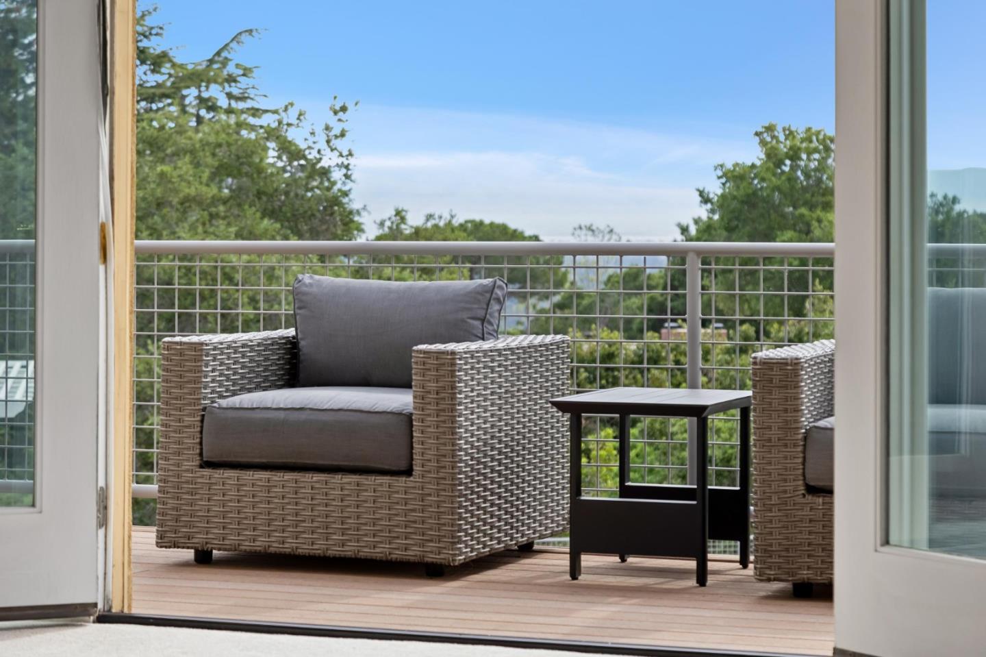 Detail Gallery Image 37 of 82 For 140 Ridgeway Rd, Woodside,  CA 94062 - 4 Beds | 3/1 Baths