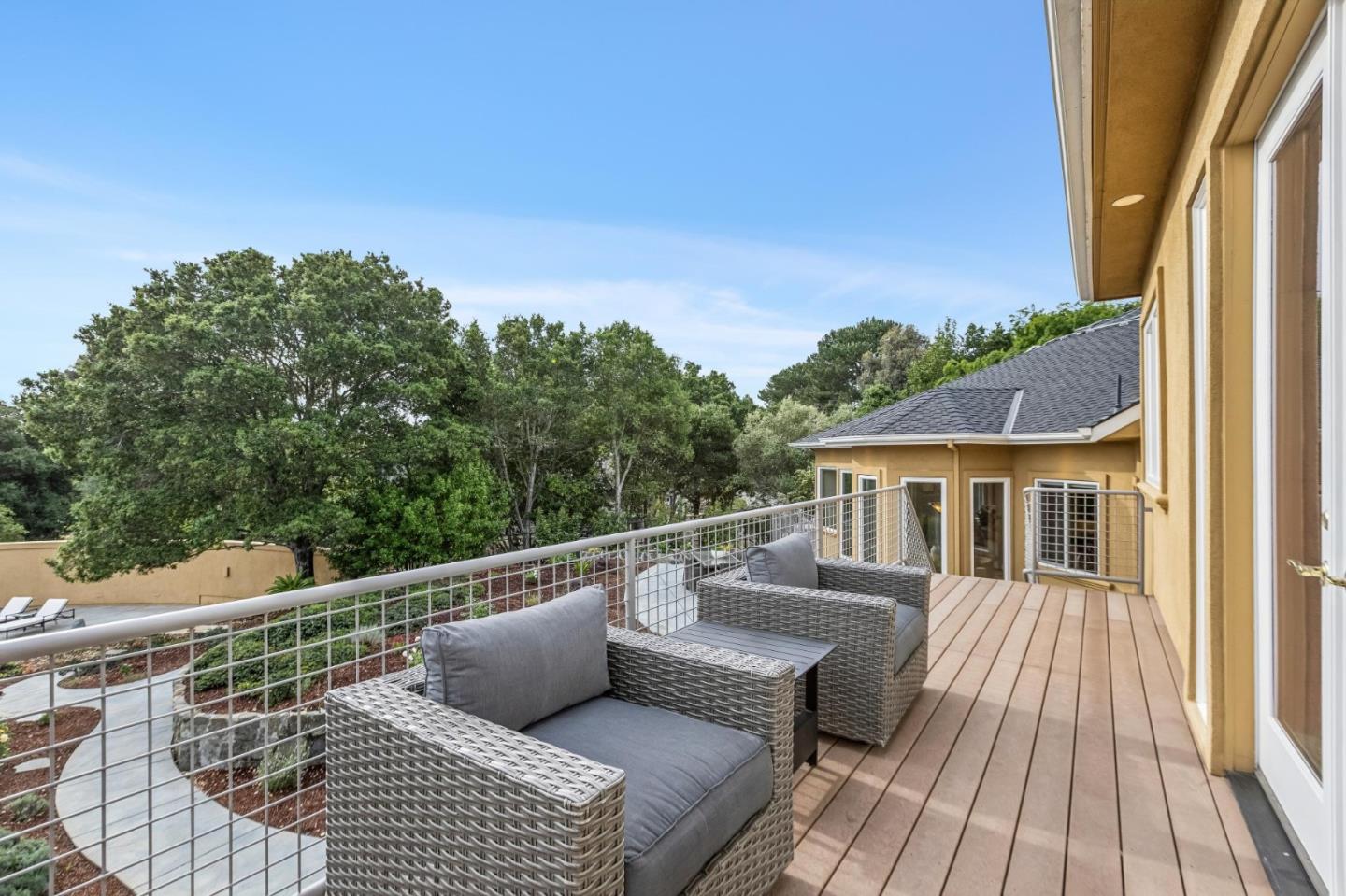 Detail Gallery Image 38 of 82 For 140 Ridgeway Rd, Woodside,  CA 94062 - 4 Beds | 3/1 Baths