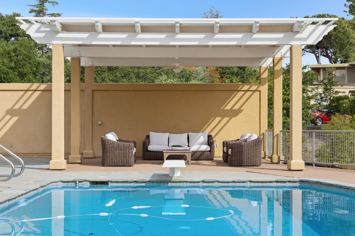 Detail Gallery Image 60 of 82 For 140 Ridgeway Rd, Woodside,  CA 94062 - 4 Beds | 3/1 Baths