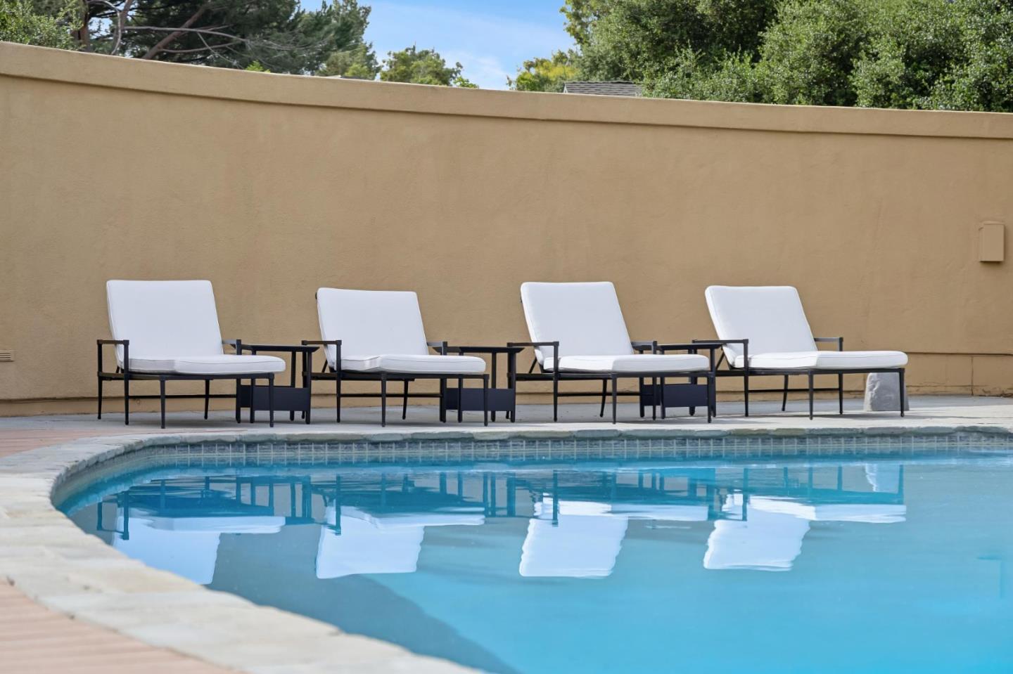 Detail Gallery Image 65 of 82 For 140 Ridgeway Rd, Woodside,  CA 94062 - 4 Beds | 3/1 Baths