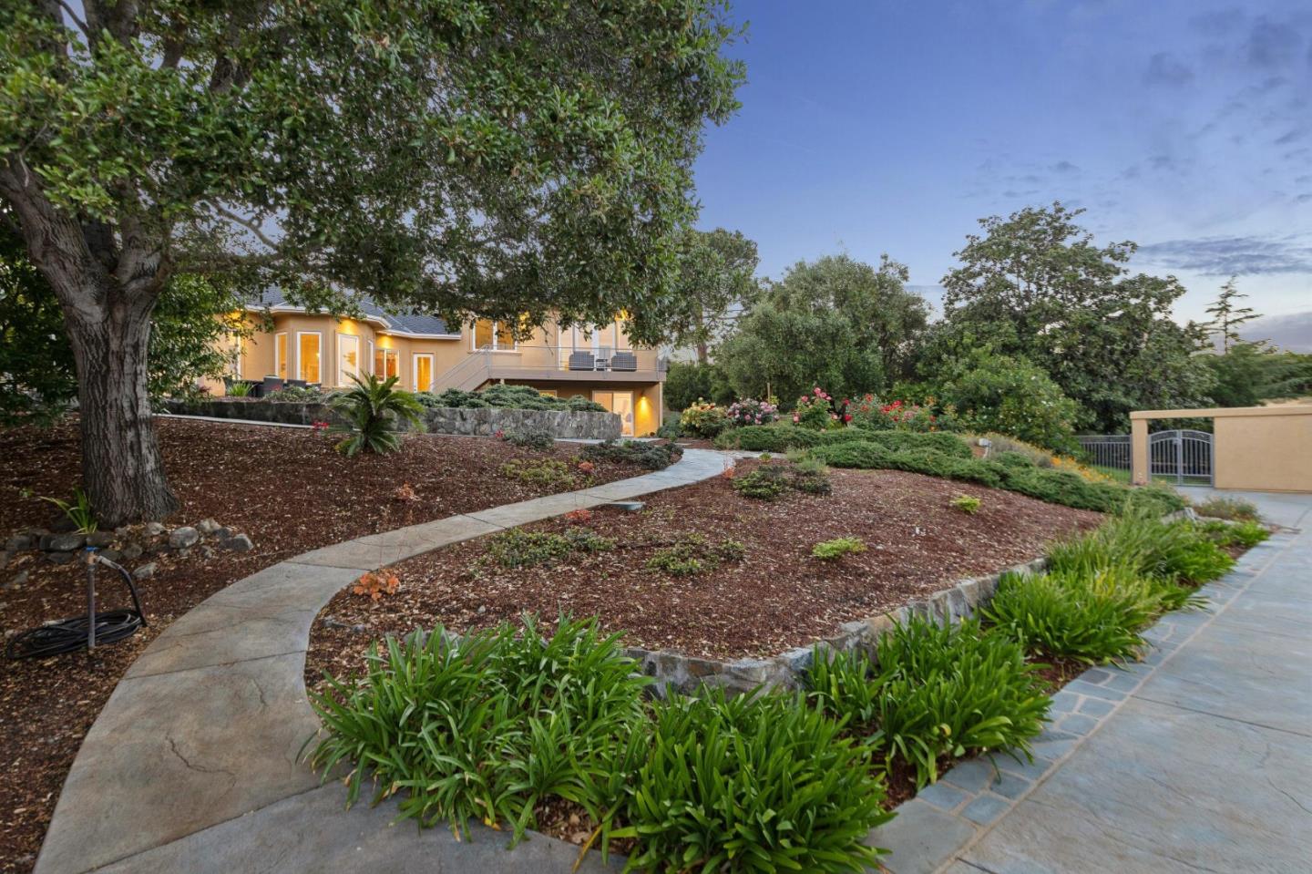 Detail Gallery Image 77 of 82 For 140 Ridgeway Rd, Woodside,  CA 94062 - 4 Beds | 3/1 Baths