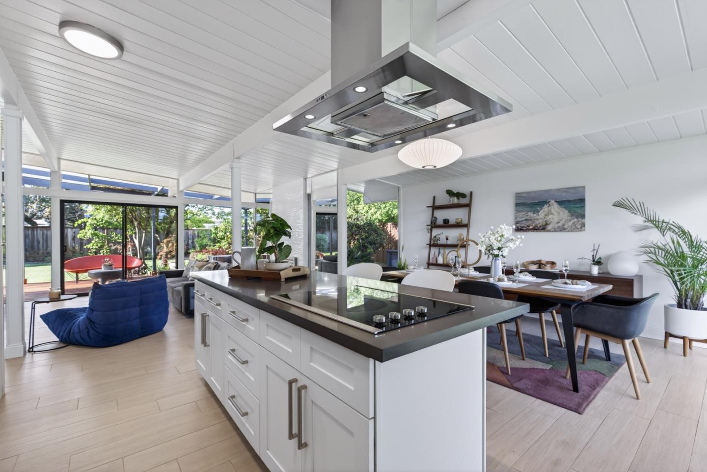 Detail Gallery Image 23 of 41 For 1936 Ticonderoga Dr, San Mateo,  CA 94402 - 4 Beds | 2 Baths