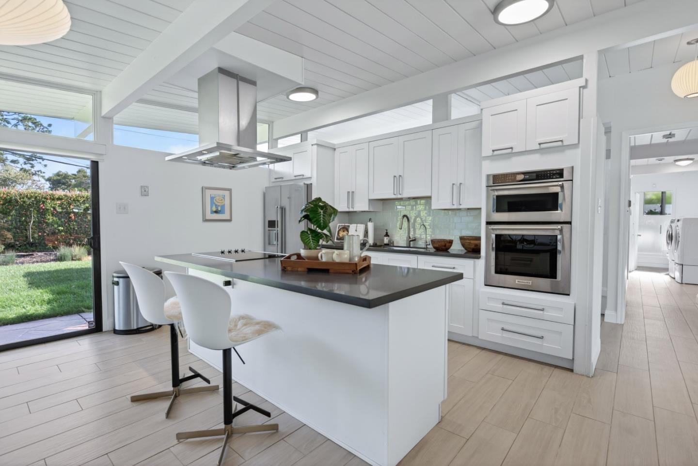 Detail Gallery Image 24 of 41 For 1936 Ticonderoga Dr, San Mateo,  CA 94402 - 4 Beds | 2 Baths