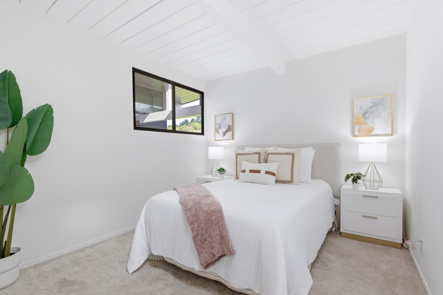 Detail Gallery Image 32 of 41 For 1936 Ticonderoga Dr, San Mateo,  CA 94402 - 4 Beds | 2 Baths