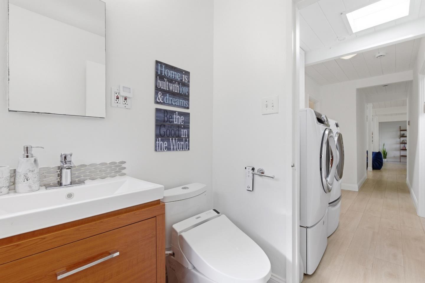 Detail Gallery Image 35 of 41 For 1936 Ticonderoga Dr, San Mateo,  CA 94402 - 4 Beds | 2 Baths