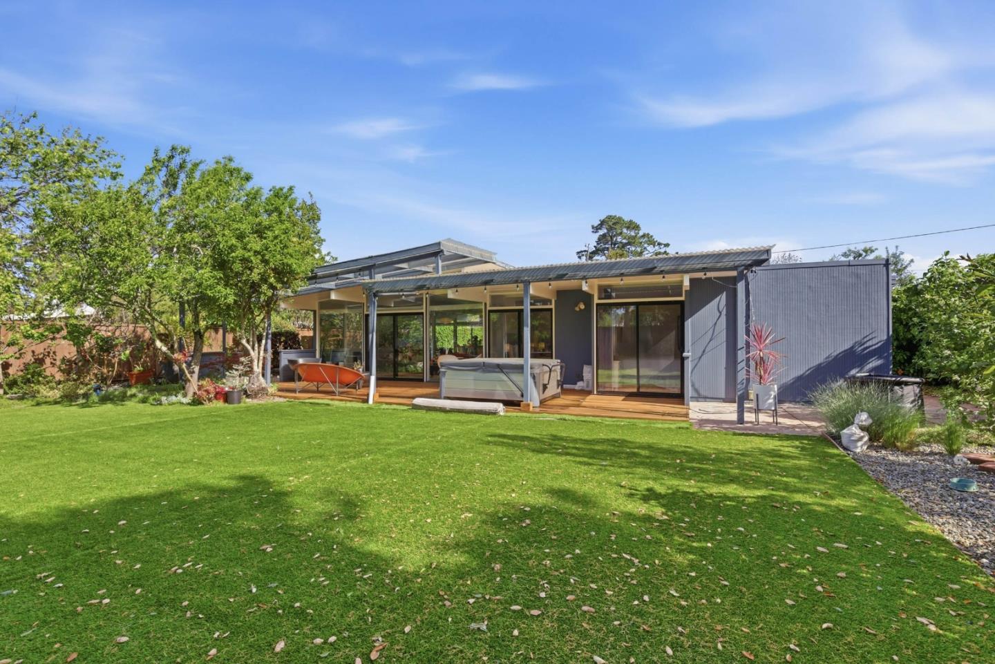 Detail Gallery Image 40 of 41 For 1936 Ticonderoga Dr, San Mateo,  CA 94402 - 4 Beds | 2 Baths