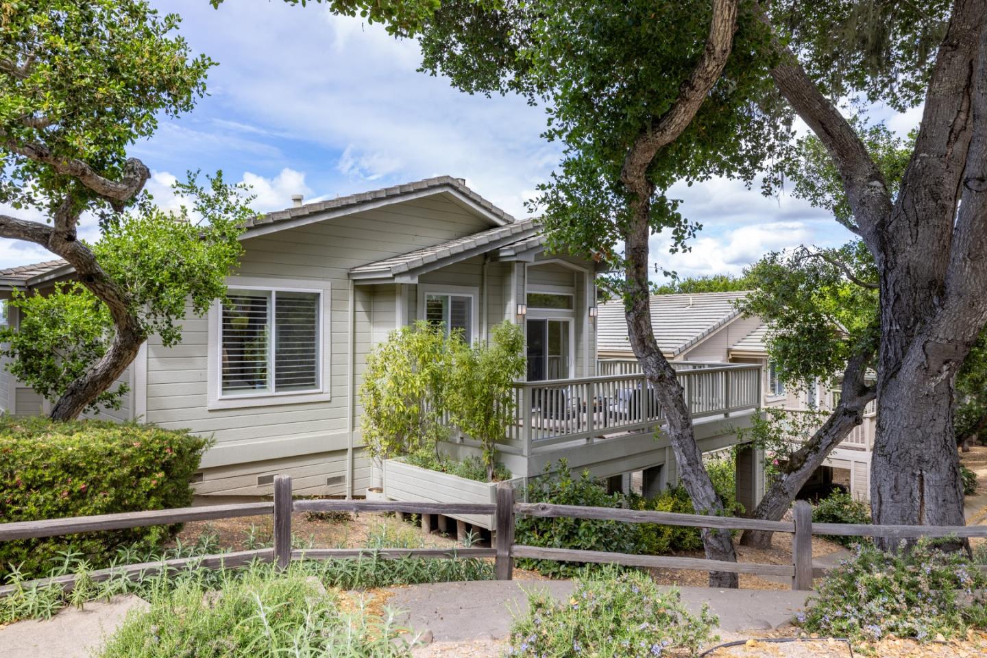 Detail Gallery Image 18 of 20 For 10456 Fairway Ln, Carmel Valley,  CA 93923 - 3 Beds | 3 Baths