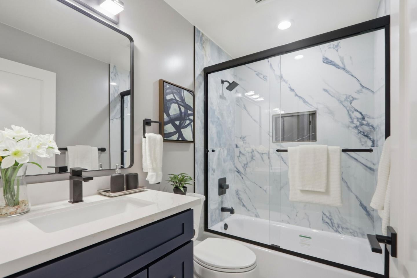 Detail Gallery Image 18 of 36 For 2121 Francis Ave, Santa Clara,  CA 95051 - 4 Beds | 3 Baths