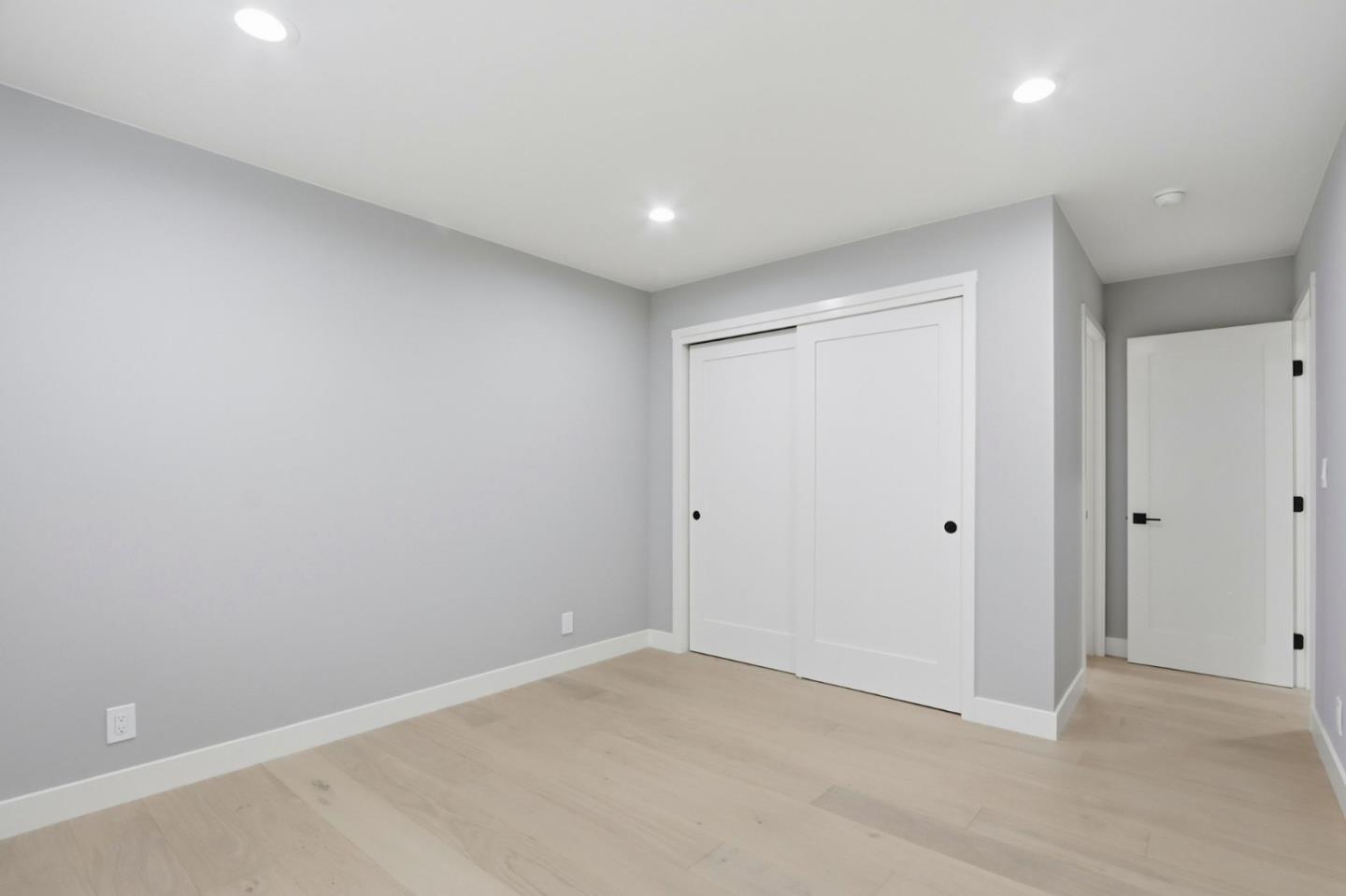 Detail Gallery Image 19 of 36 For 2121 Francis Ave, Santa Clara,  CA 95051 - 4 Beds | 3 Baths