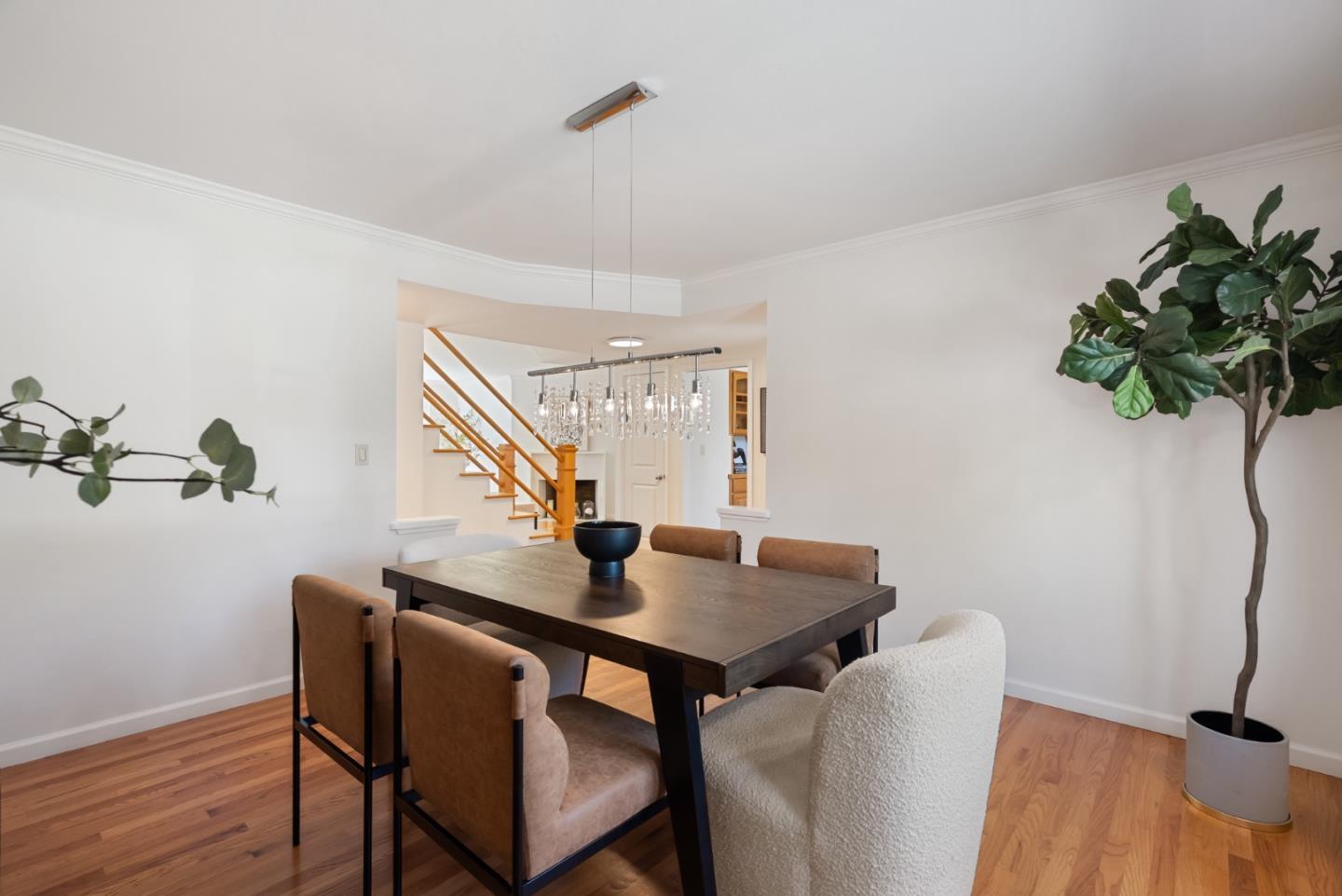 Detail Gallery Image 17 of 43 For 1602 Sheffield Ave, San Jose,  CA 95125 - 4 Beds | 3 Baths